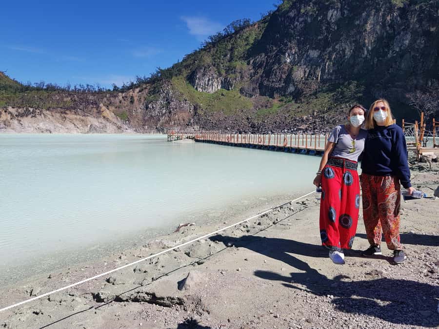 Bandung: Volcano Crater, Onsen Hot Springs, Mud Bath & Tea - The Ciwidey-style photo and walk stop: scenic variety without overcommitting