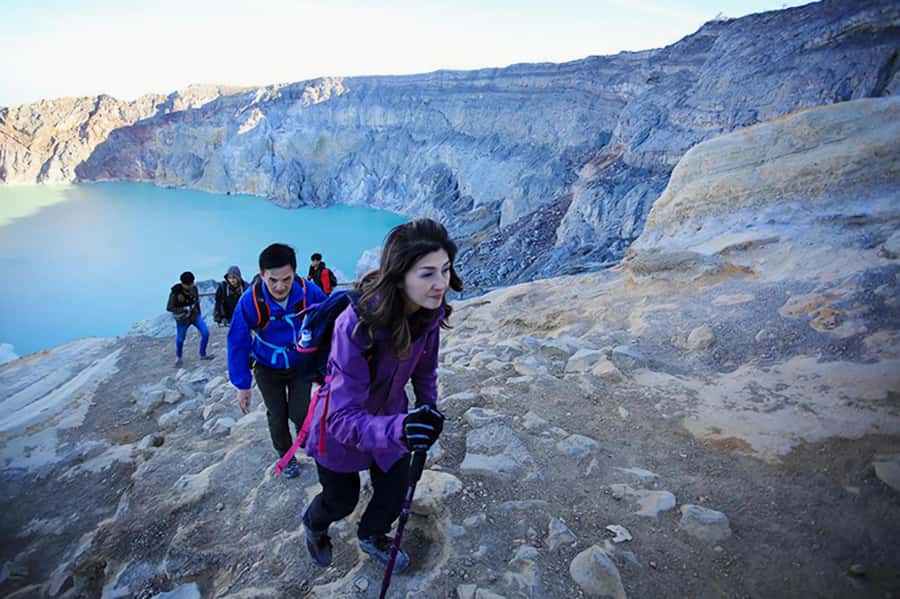 Banyuwangi: Ijen Blue Fire Tour with Transfer Services - The crater experience: blue flames plus miner history, not just photos