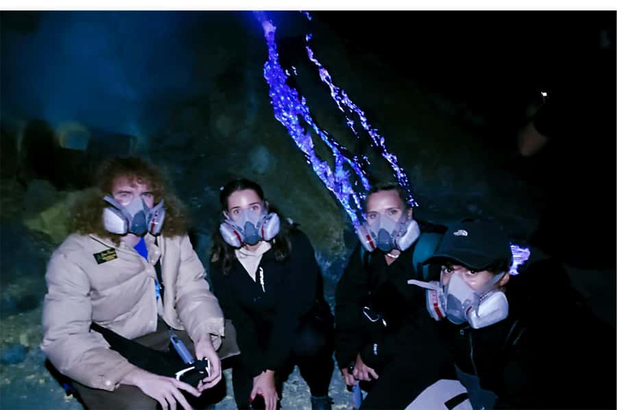 Banyuwangi: Mt. Ijen Sunrise Hike with Pickup & Health Check - Why the Ijen sunrise hike starts in the dark