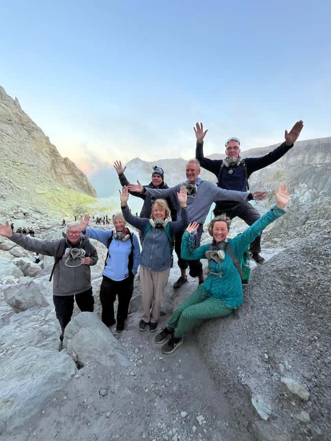 Banyuwangi : Mt Ijen with tour guide and Transfer Service - Sunrise on the Summit: Lake Views Without the Rush