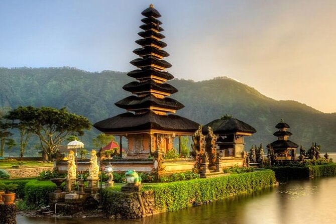 Beratan , lake side temple tour , all inclusive - Jatiluwih Green Land: UNESCO Rice Terraces and What the Optional Walk Changes