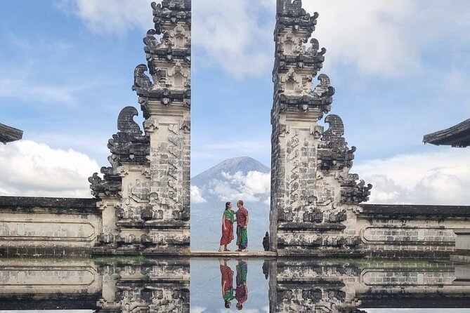 Best of Instagram Tour: Gate of Heaven, Tirta Gangga, Bali Swing - Tirta Gangga Water Garden: royal bathing pond to photo playground