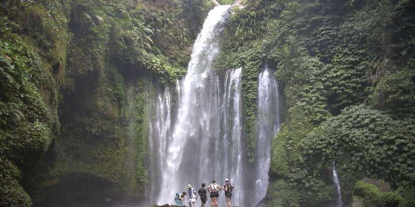 Best of Lombok: Tribe Villages, Traditions & Waterfalls - Starting at Narmada Summer Palace, Then Shifting Into Mountain Country