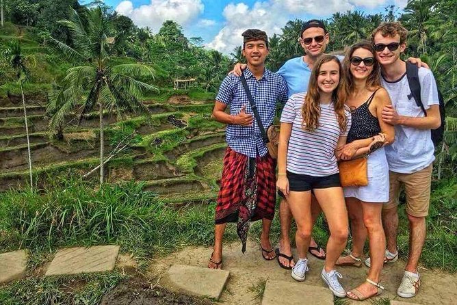 Best of Ubud Private Day Tour with All Inclusive - Stop 5: Tohpati Village, batik and handicrafts with local texture