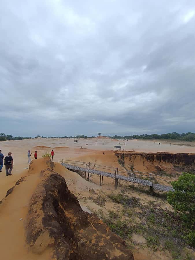 Bintan Desert And Blue Lake Private Tour - Meet your driver and keep the day flexible