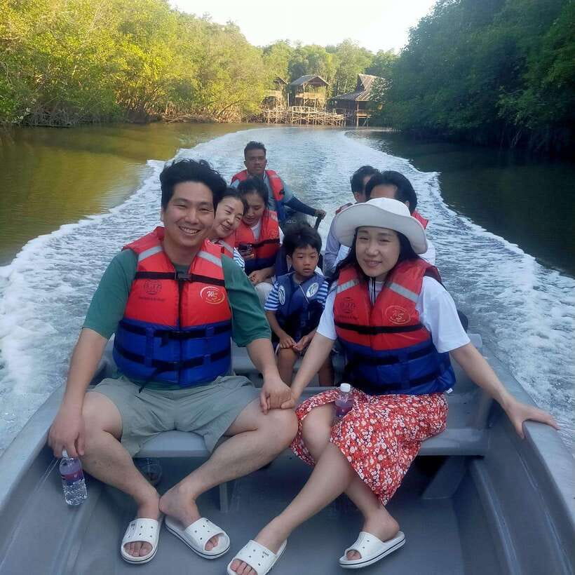 (: BINTAN :) Full Day Tour ( PRIVATE tour ) - Weather happens, so plan for a moving day