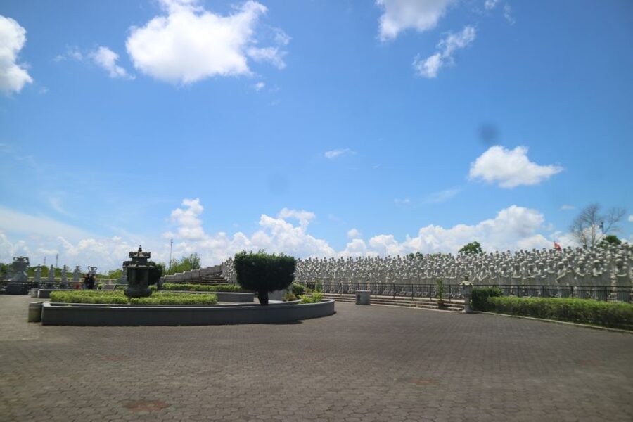 Bintan Island: Private Day Tour with Hotel Transfer - Mitri Graha Temple and island culture you can notice