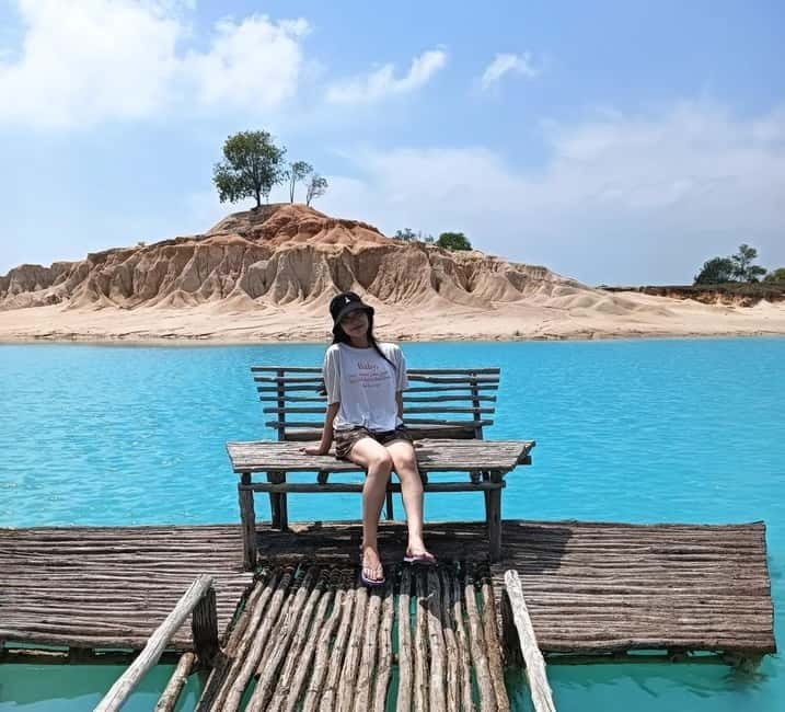 Bintan: private Tour of the Bintan Desert and Blue Lake - Mini desert time: golden sand, quick walking, big photo payoff