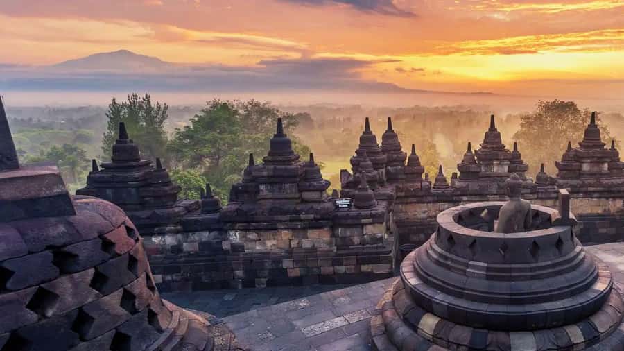 Borobudur &Prambanan Temple Tour Guaranteed Climb to the top - Who This Tour Is Best For (and Who Might Prefer Another Style)