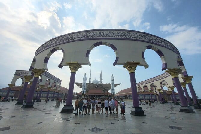 Borobudur Private Excursion From Semarang (Upper level access) - Who this tour suits best