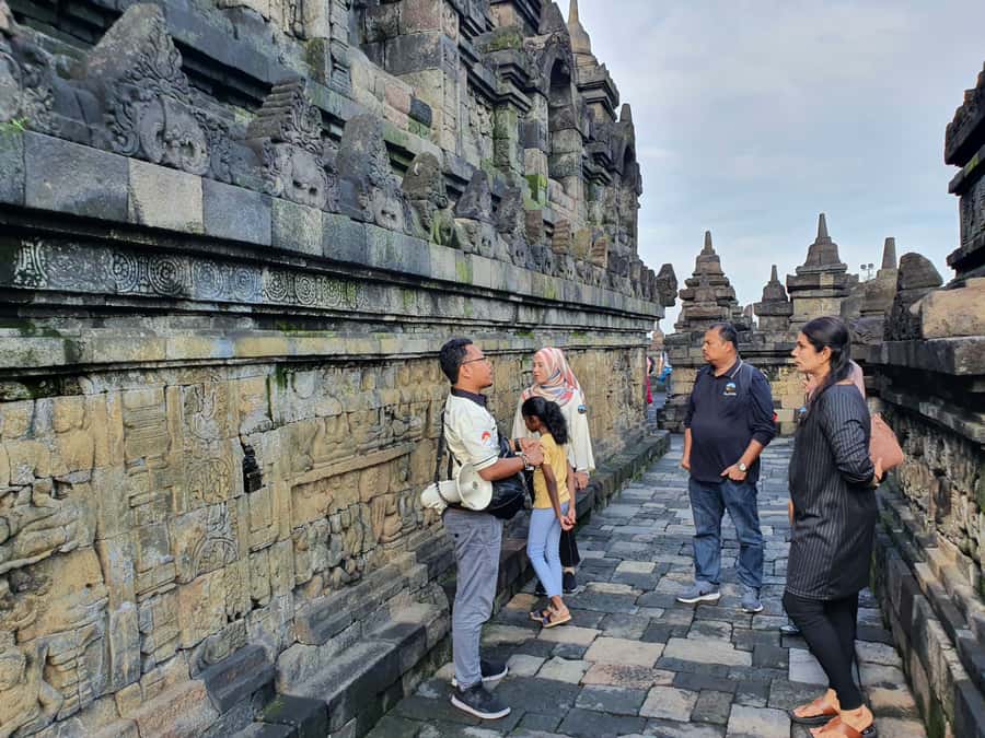 Borobudur Real Half Day Tour No Hidden Cost - Borobudur entrance to the top: what your included ticket really means