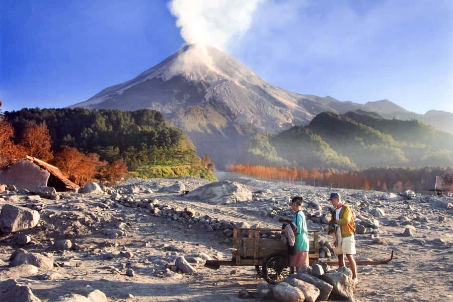Borobudur Sunrise, Merapi Volcano & Prambanan Full Day Tour - Key things to know before you go