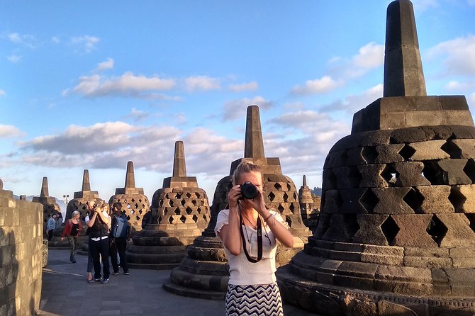 Borobudur Temple Climb To The Top & Prambanan Temple - 1 day tour - Who this tour is best for