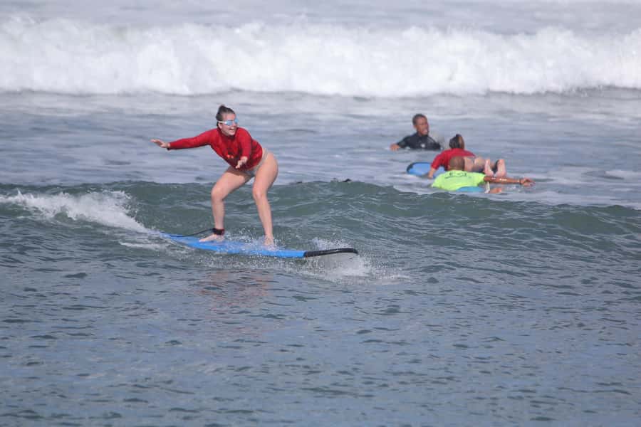 Canggu Surf Lesson - Languages in Real Life: English, Russian, and Japanese Support