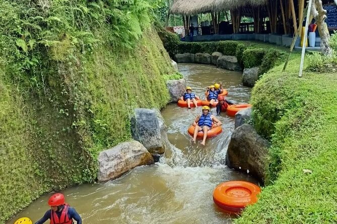 Cave Tubing Adventure & Rice terrace - Lunch break: simple food, good time to reset