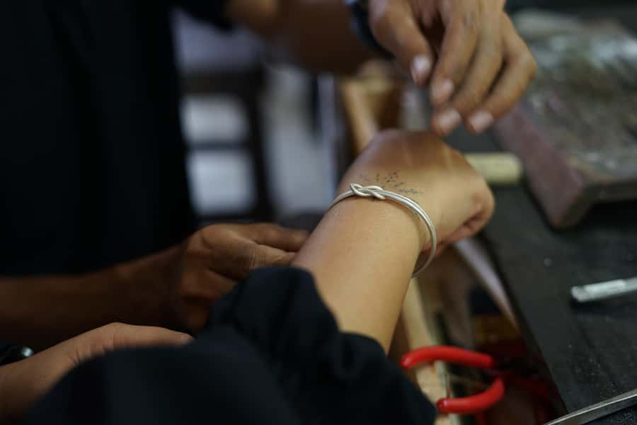 Celuk Bali Silver Class - Make Your Own Silver Jewelry - Polishing and Finishing: Where Your Souvenir Becomes Wearable