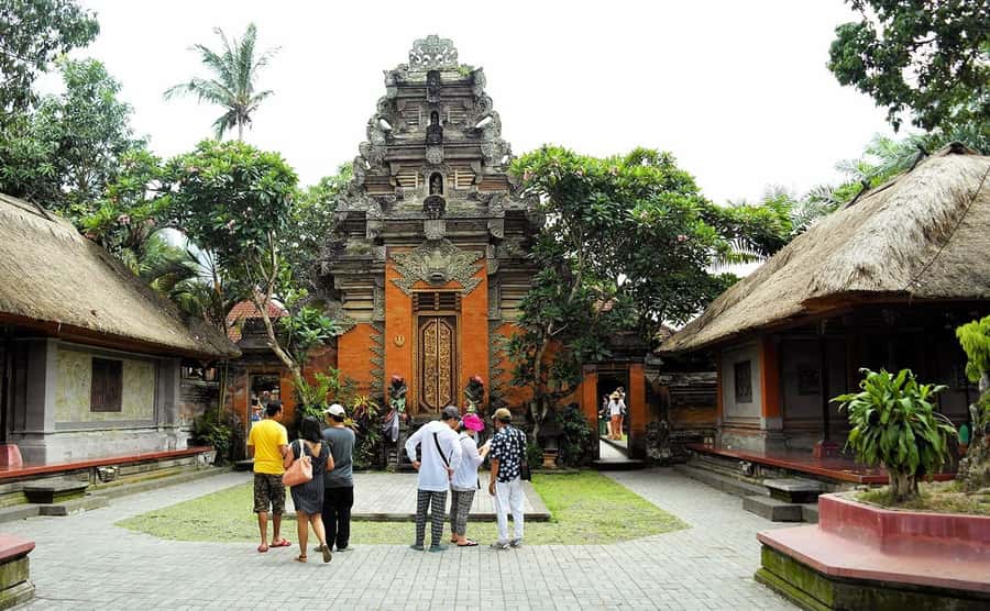 Central Bali: Ubud Village, Rice Terrace, and Kintamani Tour - Kintamani and Penelokan: lunch with Mount Batur and Lake Batur views