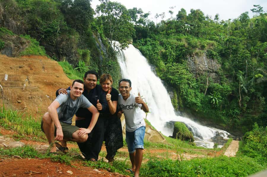 Cianjur: Full-Day Historical Tour of Gunung Padang and Falls - The Waterfall Stop, When You Need Shoes You Can Trust