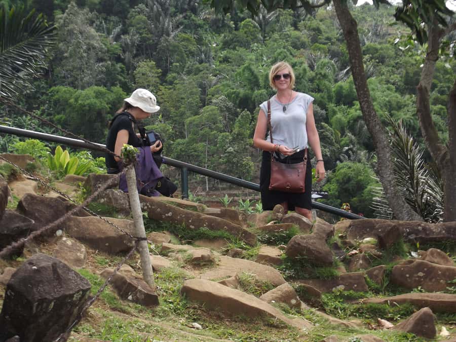Cianjur: Full-Day Historical Tour of Gunung Padang and Falls - Guides Mey and Kus, How Their Style Improves Your Day