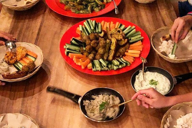 Cooking class in the comfort of your own personal villa. Yes, I'll come to you! - Yohana’s Teaching Style: Stories, Step-by-Step Cooking, and Real Anpassung
