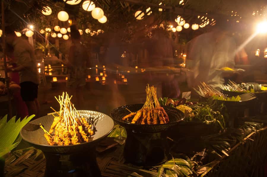 Denpasar: Night Street Food Walking Tour - Pickup at 4:30 PM, then straight into Pasar Kreneng