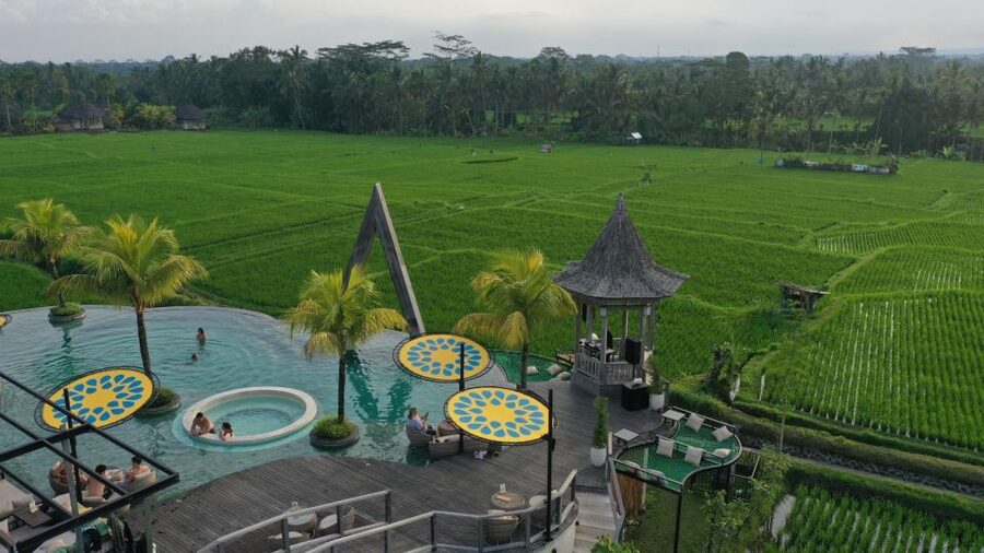 E-Bike: Ubud Rice Terraces & Traditional Villages Cycling - Food, water, and the post-ride shower you will thank yourself for
