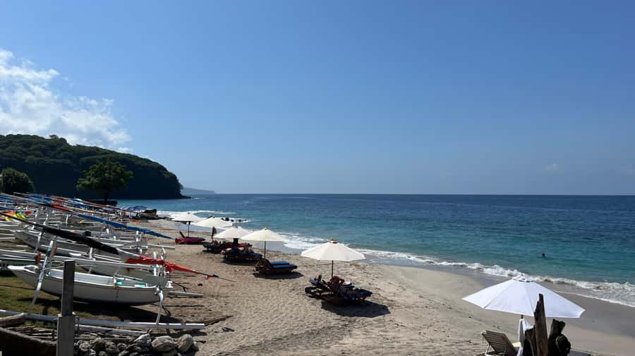 East Bali: Gembleng waterfall, Tenganan and Virgin beach - Gembleng Waterfall Infinity Pool: the Main Event