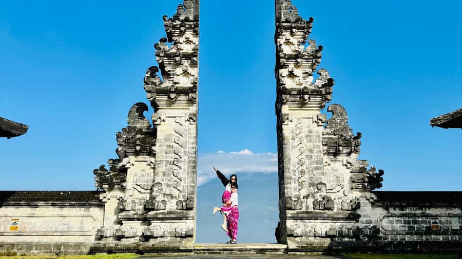 East Bali: Lempuyang temple, Tirta Gangga, Taman Ujung - Tirta Gangga: Water Garden Beauty With an Iconic Koi Pool