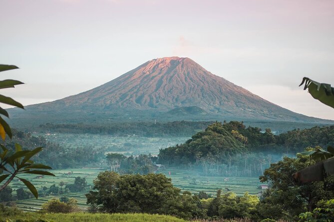 East Bali Tour: Gate of Heaven, Water Palace, Sleeping Gajah - Private transport, AC comfort, and the guide-photographer combo