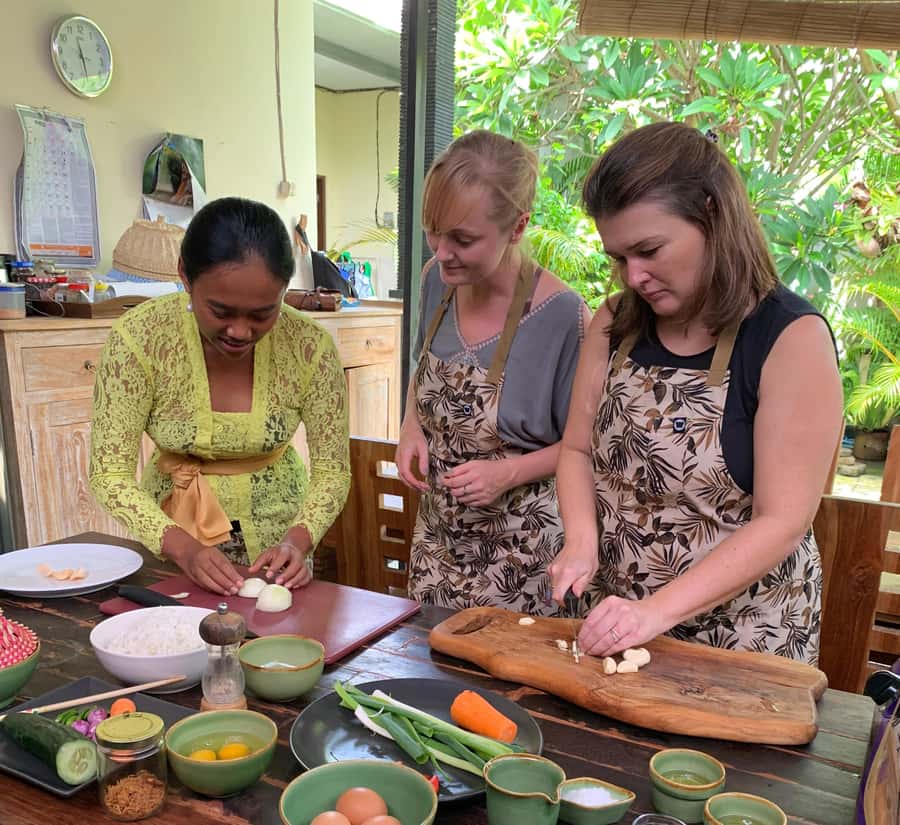 Experience the Art of Cooking Authentic Balinese Cuisine - A Private Balinese Cooking Morning at Novi’s Home