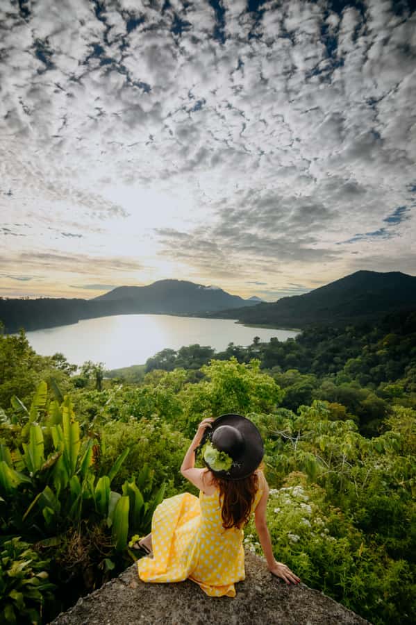 Explore Munduk Customized 8 Hours Day Tour In The North Bali - Entering Munduk, rice terraces, viewpoints, and slow travel vibes