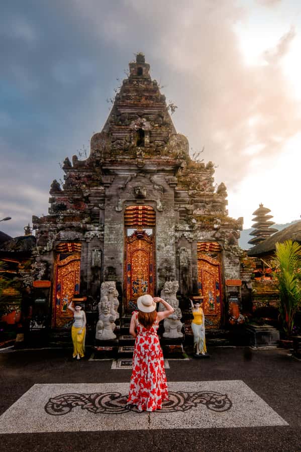 Explore Munduk Customized 8 Hours Day Tour In The North Bali - Lunch and entrance fees, what you should expect for value
