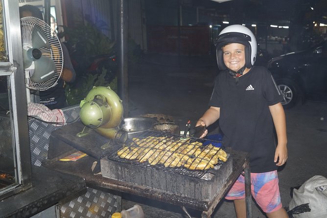 Foodie Tour Bali - Kreneng Market and the night-market shopping break