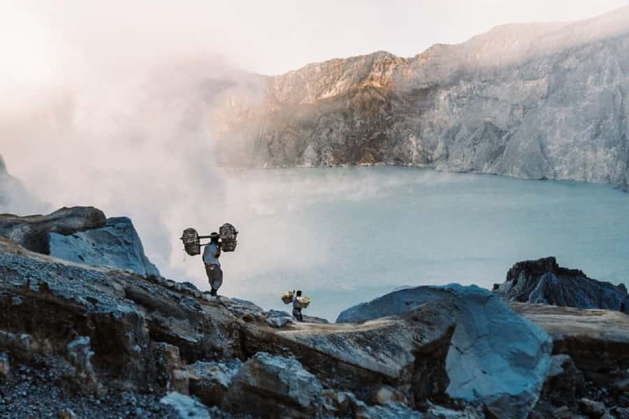 From Bali/Banyuwangi: Ijen Blue Fire Midnight Group Tour - Price and value: what $20 really means here