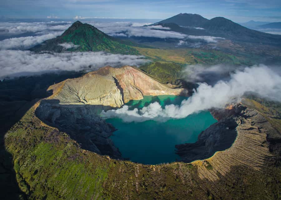 From Bali: Private Mount Ijen Crater Volcano Midnight Trek - Price and logistics: why this one day Ijen run can be worth $139