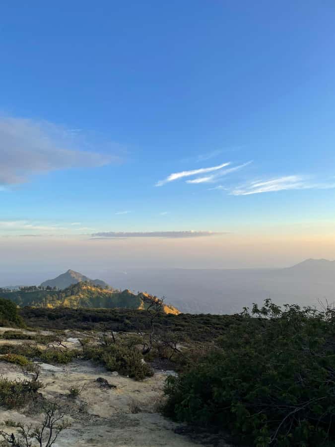From Bali : The Majestic Mount Ijen Sunrise Trekking - The 2:00 AM Start: Paltuding Camp, Coffee, and a Safety Briefing