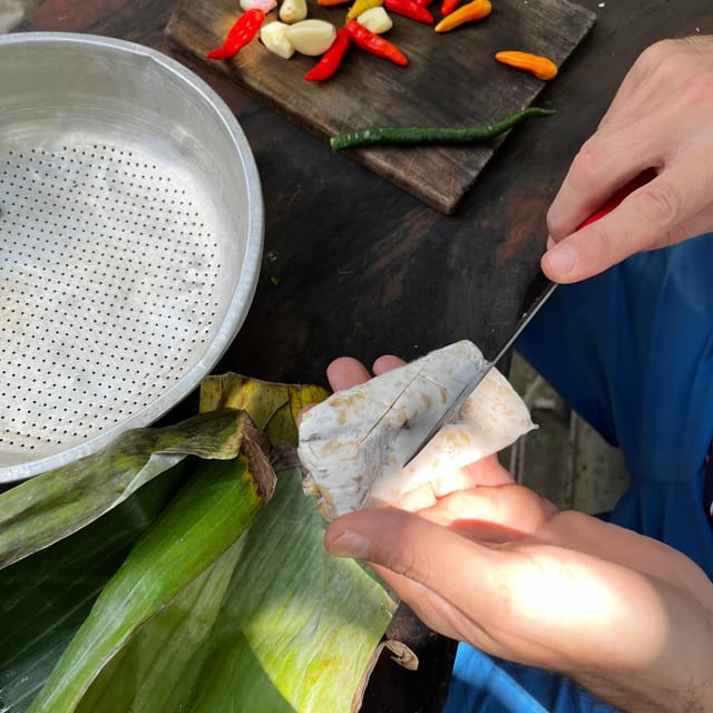 From Garden to Table: Indonesian Cooking Class in Yogyakarta - Garden Harvest: Herbs, Rhizomes, and That Extra Sense of Smell