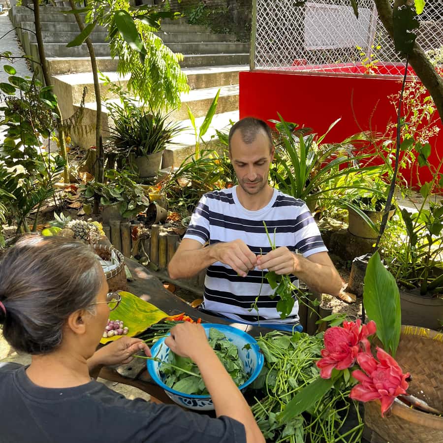 From Garden to Table: Indonesian Cooking Class in Yogyakarta - Cooking Together, Family Style: Why That Matters More Than the Recipe