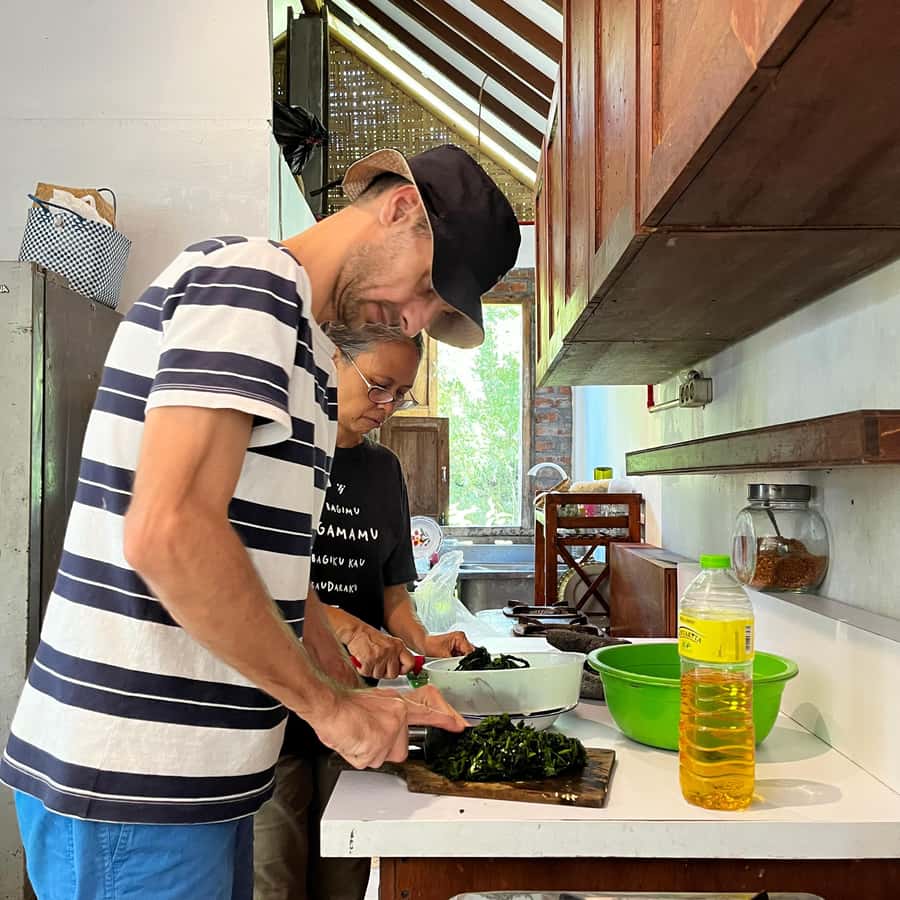From Garden to Table: Indonesian Cooking Class in Yogyakarta - Lunch on Your Plate: Eat What You Made
