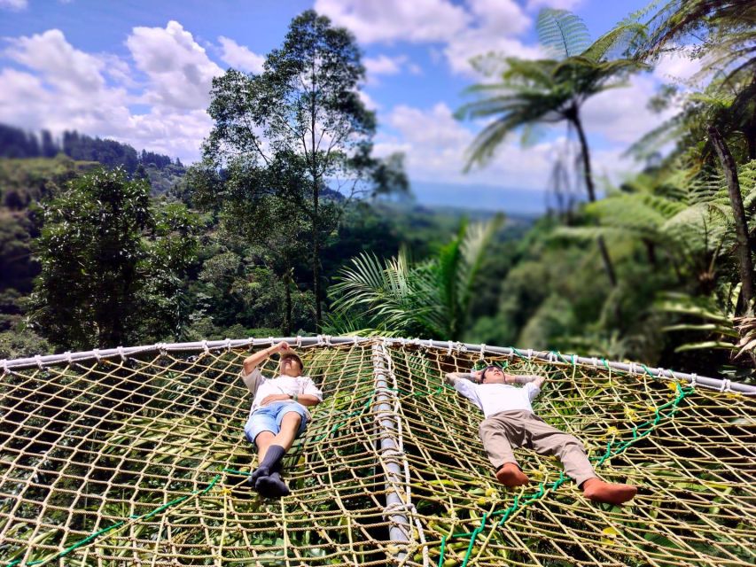 From Jakarta: Situ Gunung Suspension Bridge & Waterfall Tour - Guides and pacing: what to look for when you meet them