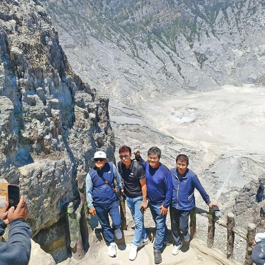 From Jakarta : Volcano, Tea & Rice Fields, Hot Spring - The Morning Drive: Time, Comfort, and What to Expect