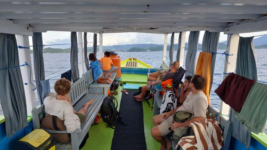 From Labuan Bajo Explore komodo island & Snorkeling - Taka Makasar and the scenic photo window you should not rush