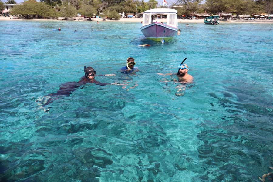 From Lombok: Gili Islands Snorkeling Day Trip - Guides like Anto and Budi, and why their style affects your whole day