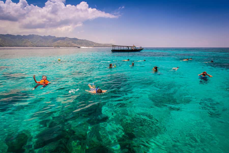 From Lombok: Gili Islands Snorkeling Day Trip - Gili Trawangan snorkeling and a real island walk