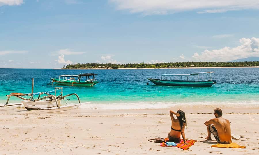 From Lombok: Private Gili Islands Trip w. Glass-Bottom Boat - Getting picked up and headed to Teluk Kodek Harbor