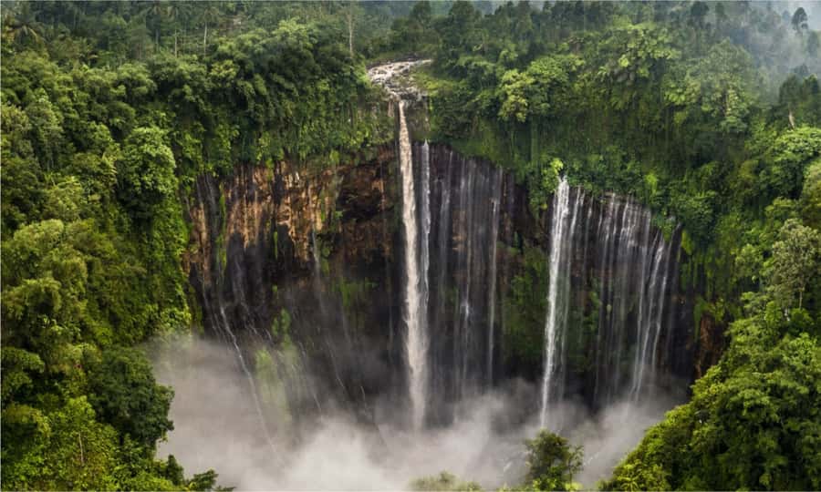From Malang or Surabaya: Private Tumpak Sewu Waterfall Tour - First Look at Tumpak Sewu: The Curtain View From the Upper Stop