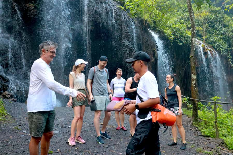 From Malang or Surabaya: Tumpak Sewu Waterfall Group Tour - Key things that make this tour worth your time