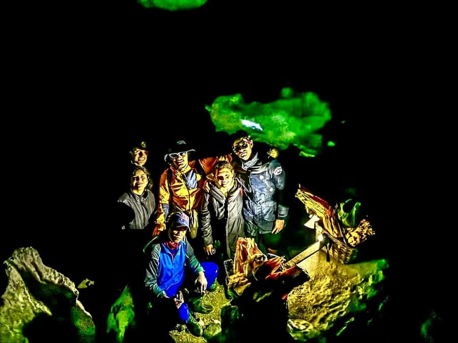 From Malang/Surabaya: Mount Bromo and Ijen Crater 2-Day Tour - The turquoise crater lake and what it feels like at Ijen