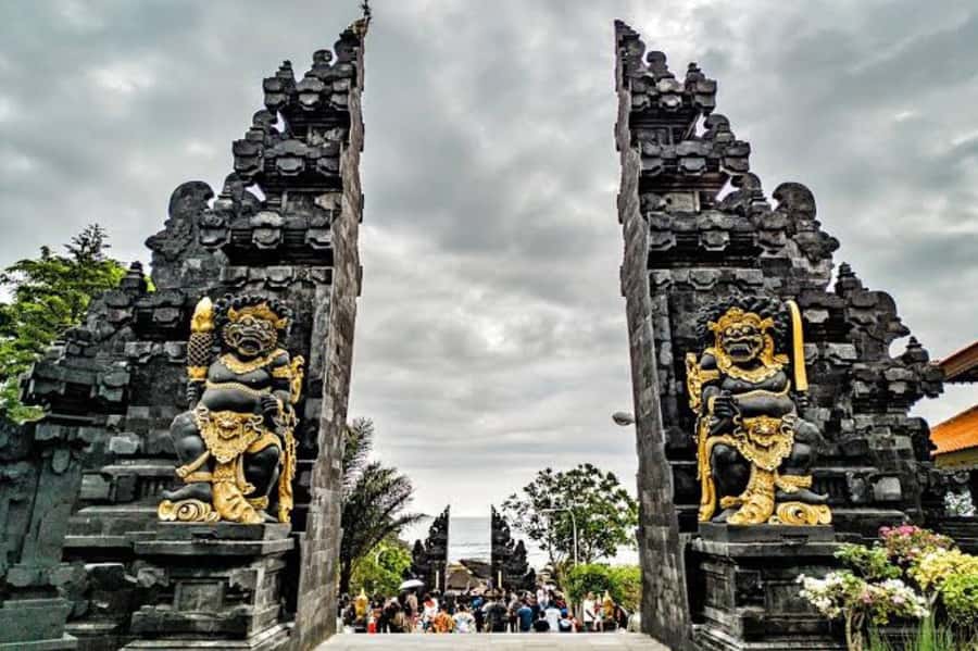 From north bali :Tanah Lot, sangeh forest & Ulun Danu Temple - Choosing your day: who this tour fits best