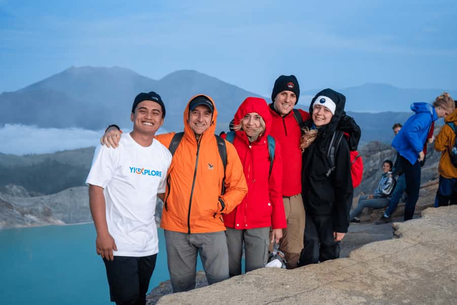 From Probolinggo: 2-Day Mount Bromo and Ijen Volcano Tour - Moving from Bromo to Ijen: the rest gap you should not skip
